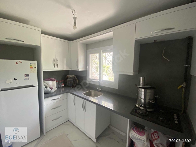 Egebay Gayrimenkul,den kiralık 2+1 doğalgazlı daire - Görsel 2