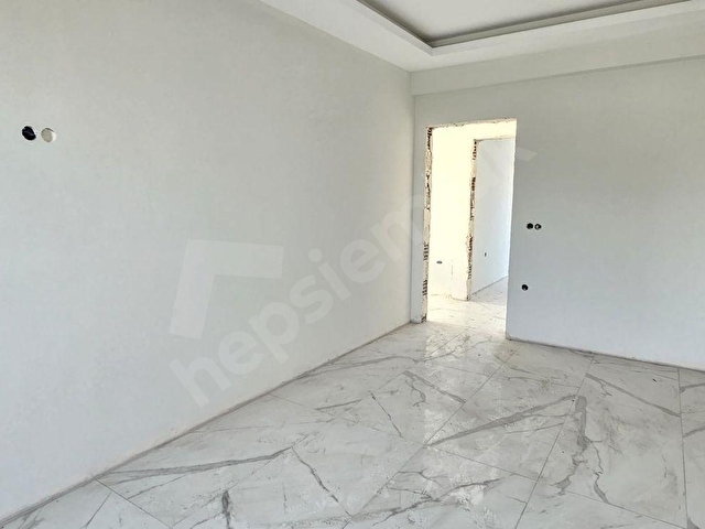 REMAX MAVİ YAZLIKTA 4+1 GENİŞ BAHÇELİ VE TERASLI SATILIK VİLLA - Görsel 18