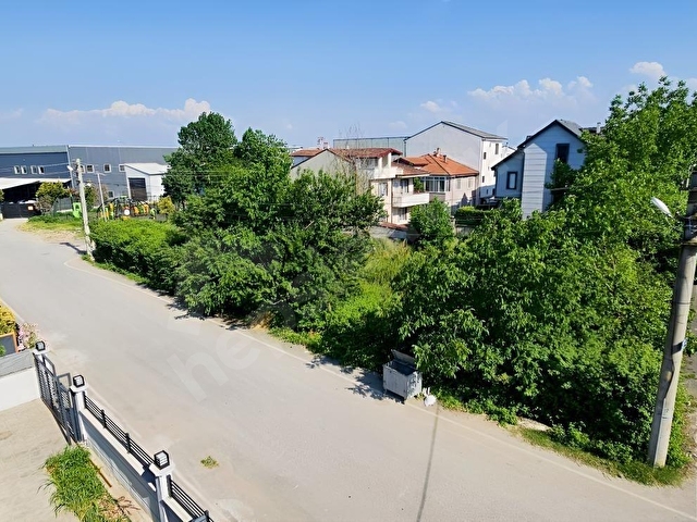 REMAX MAVİ YAZLIKTA 4+1 GENİŞ BAHÇELİ VE TERASLI SATILIK VİLLA - Görsel 28