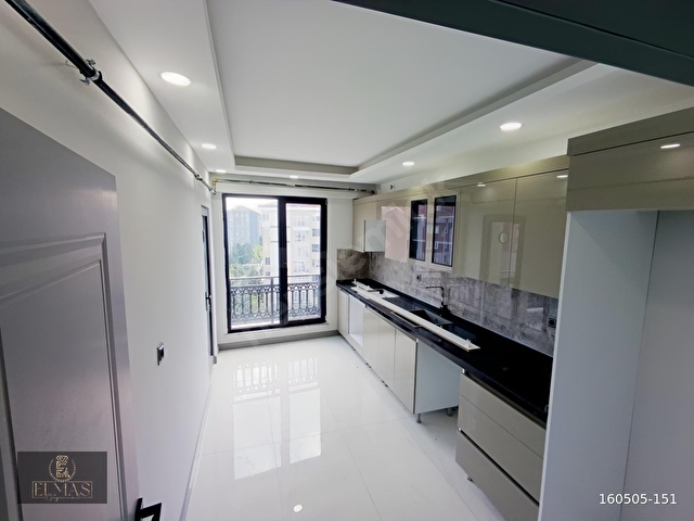 KAPAKLI YILDIZKENT MAHALLESİNDE 2+1 ÖN CEPHE ARA KAT DAİRE - Görsel 4