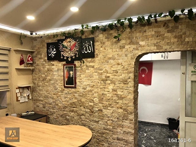 TINAZTEPE TUNALI HİLMİ CADDESİNDE KENTSEL DÜNÜŞÜME GİREN BİNADA ŞEREFİYESİ YÜKSEK SATILIK DÜKKAN