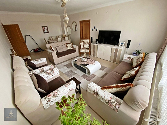 SANATORYUM CADDE ÜZERİ HASTANE KARŞI 2. KAT 3+1 130 M2 MANZARALI - Görsel 7