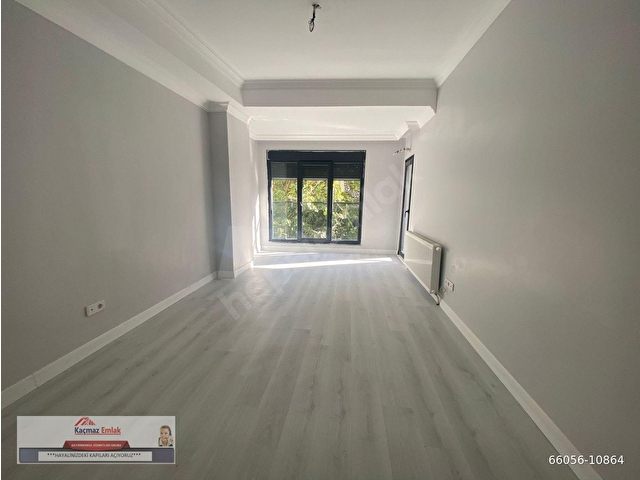 KAÇMAZDAN ALTINTEPEDE MERKEZİ KONUM GENİŞ ARAKAT 2+1 DAİRE - Görsel 15
