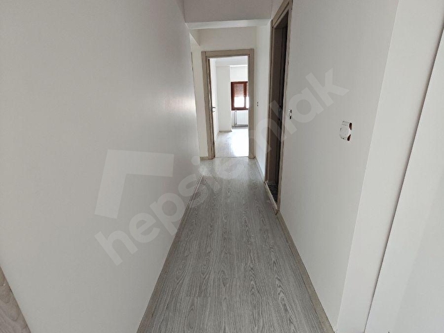 Karşıyaka Şemikler de Kiralık 3+1 Daire - Görsel 12