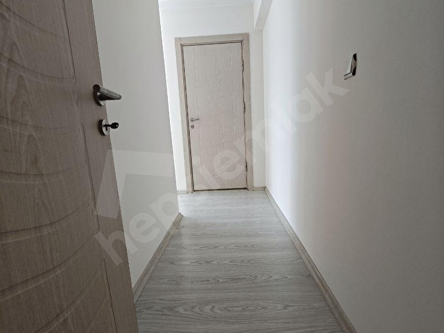 Karşıyaka Şemikler de Kiralık 3+1 Daire - Görsel 23