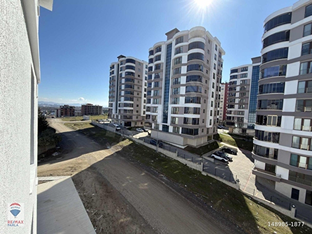 GENİŞ, KULLANIŞLI,MANZARALI VE SIFIR KİRALIK 1+1 / REMAX GÖKHAN - Görsel 17