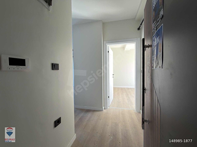 GENİŞ, KULLANIŞLI,MANZARALI VE SIFIR KİRALIK 1+1 / REMAX GÖKHAN - Görsel 3