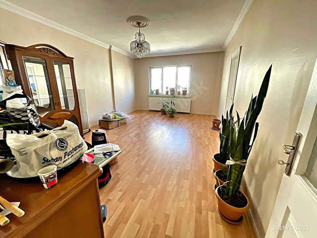 SYMDEN AKŞEMSETTİN MH YAPLI ÖN CEPHE ARA KATTA FIRSAT 3+1 DAİRE - Görsel 6