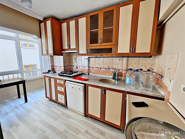 SYMDEN AKŞEMSETTİN MH YAPLI ÖN CEPHE ARA KATTA FIRSAT 3+1 DAİRE