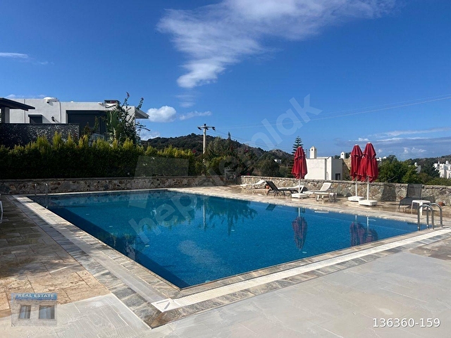 GÜMÜŞLÜK’TE  SATILIK VILLA - Görsel 8