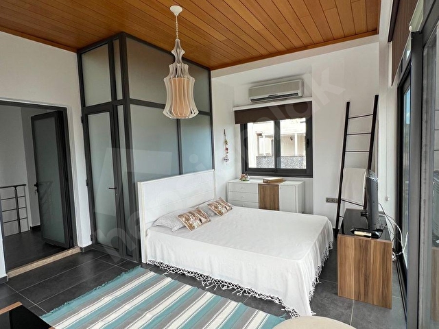 GÜMÜŞLÜK’TE  SATILIK VILLA - Görsel 26