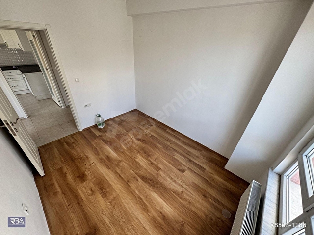RBADAN BÜYÜKDERE MH. MİLLET CD MÜKEMMEL KONUMDA 2+1 DAİRE - Görsel 14