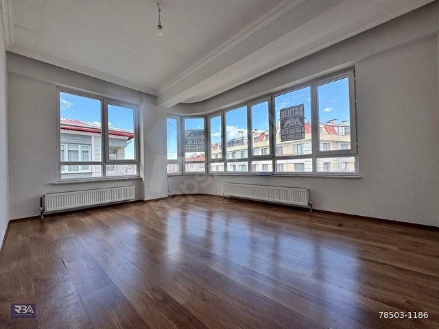 RBADAN BÜYÜKDERE MH. MİLLET CD MÜKEMMEL KONUMDA 2+1 DAİRE