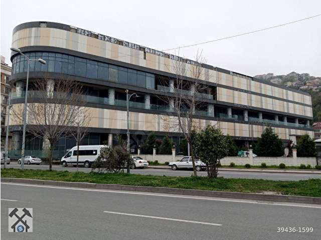 Zonguldak Kozlu İlçesinde Merkezde Satılık AVM - Görsel 2