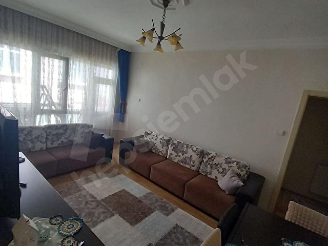 FATİH CADDESİNDE FULL EŞYALI KİRALIK 3+1 110M2 - Görsel 10