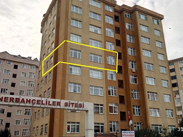 yucel emlak tan fenerbahceliler sitesinde ucuz satilik daire