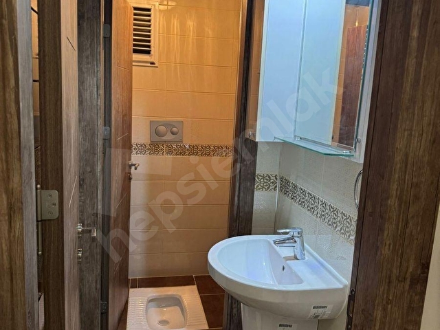 ISPARTA MERKEZ EMRE MAH.3+1ASANSÖRLÜ 175 M2.,3.KAT SATILIK DAİRE - Görsel 6