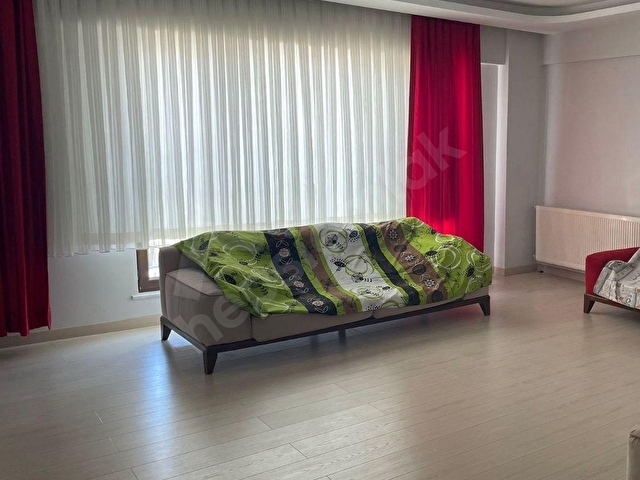 ISPARTA MERKEZ EMRE MAH.3+1ASANSÖRLÜ 175 M2.,3.KAT SATILIK DAİRE - Görsel 13