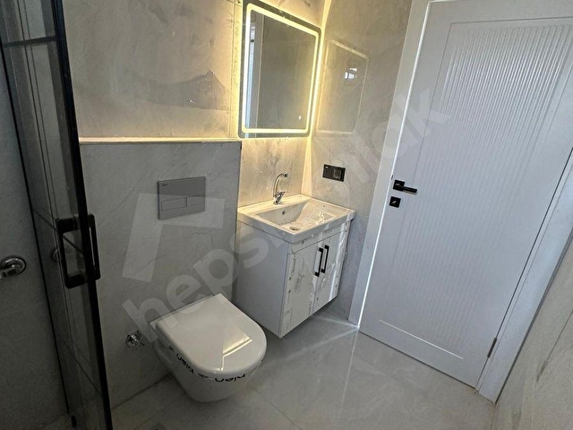 BATTALGAZİ CADDESİNE 1 DK,GENİŞ VE FERAH 2+1 90 m2 ARA KAT - Görsel 15