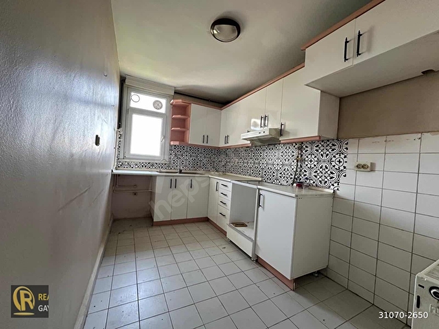 ÜSKÜDAR ATA 2 SİTESİNDE C KAPISINA ÇOK YAKIN FERAH 3+1 DAİRE - Görsel 19