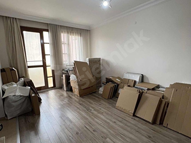 KAVACIK OTAĞTEPE ONUR SİTESİNDE KİRALIK FORLEKS VİLLA - Görsel 11