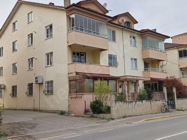 KAÇMAZ EMLAKTAN KOCAELİ DERİNCEDE SATILIK 3+1 DAİRE