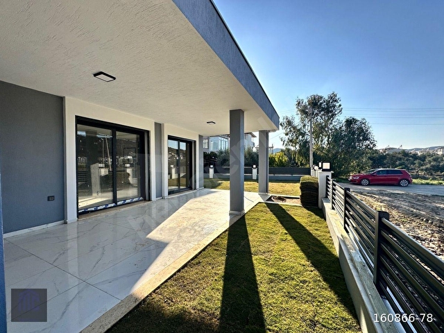 Seferihisar | Doğanbey  3+1 Satılık Villa / Önü Yeşil alan Köşe  Villa - Görsel 8