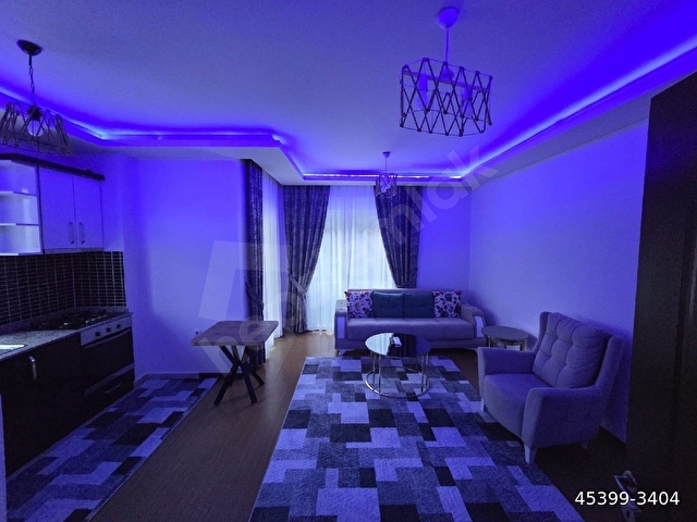konyaaltı limanda havuzlu kapalı otaparklı 1+1 eşyalı kiralık daire - Görsel 4