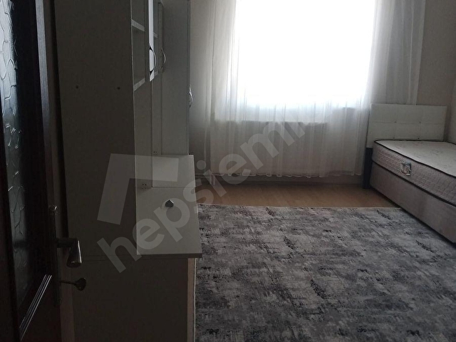 ANA CADDE ÜZERİNDE MERKEZİ KONUMDA EŞYALI KİRALIK DAİRE - Görsel 4