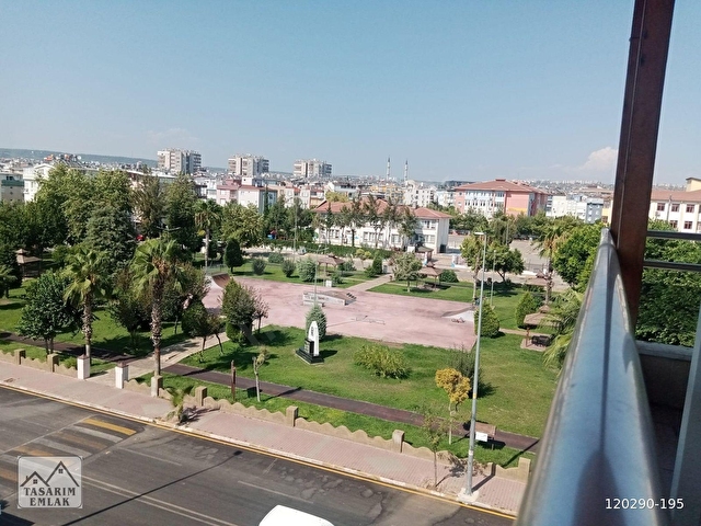 ANA CADDE ÜZERİNDE MERKEZİ KONUMDA EŞYALI KİRALIK DAİRE - Görsel 16