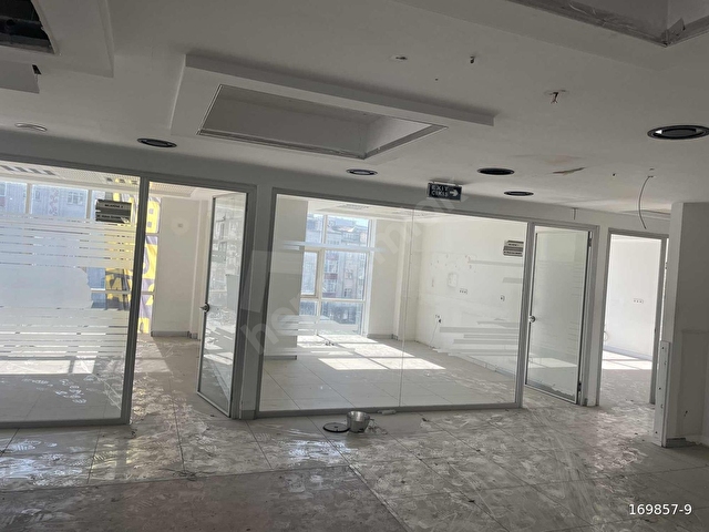 Sultangazi 1.Cebeci Cad. Kiralık Ofis Katları - Görsel 2