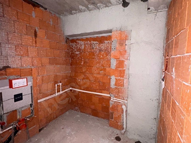 BAHÇELİEVLER ÇAMLIK CADDESİNDE, YAPIM AŞAMASINDA, GÜNEY CEPHE, 3+1 ARAKAT SATILIK DAİRE - Görsel 15