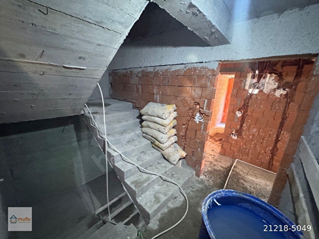 BAHÇELİEVLER ÇAMLIK CADDESİNDE, YAPIM AŞAMASINDA, GÜNEY CEPHE, 3+1 ARAKAT SATILIK DAİRE - Görsel 18