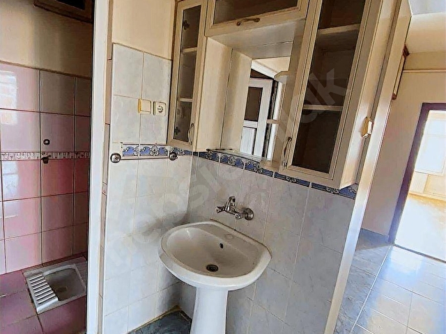 KONEVİ MAH SATILIK HESAPLI 2+1 DAİRE - Görsel 11