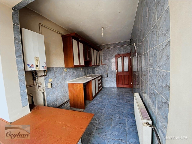 KONEVİ MAH SATILIK HESAPLI 2+1 DAİRE - Görsel 3