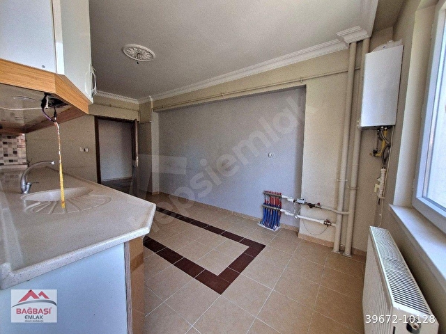 KALETEPE MAH SİTE İÇİNDE 4.KAT 3+1 ÇİFT BANYO TERAS BALKONLU - Görsel 11