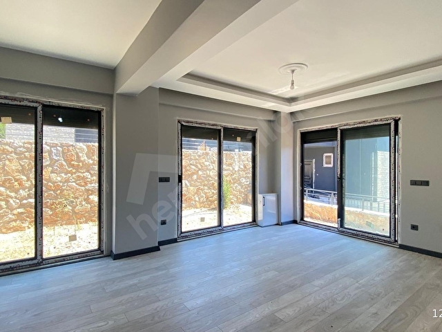 Milas Kıyıkışlacıkta Kiralık 3+1 Villa Denize 150 Metre - Görsel 17