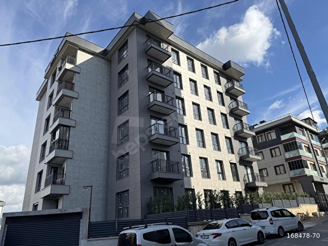 Sancaktepe Site İçerisinde Kapalı Otoparklı Çocuk Parklı 2+1 - Görsel 2