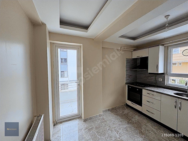 ATAKUM SALON MUTFAK AYRI, BOYALI, GENİŞ BAKONLU 2+1 DAİRE - Görsel 8