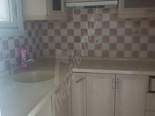 ALSANCAK ANA CADDE UZERINDE KIRALIK 3 ODA SALON DAIRE - Görsel 15