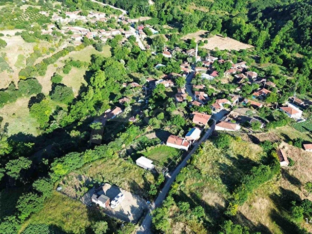 HAYALINIZDEKI KÖY HAYATI! KAZMALIDA 876 M² ARSA İÇINDE MASRAFSIZ 2+1 EV - Görsel 8