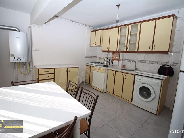 Basınsitesinde Otoparklı Bahçe Katı 2+1 - Görsel 19