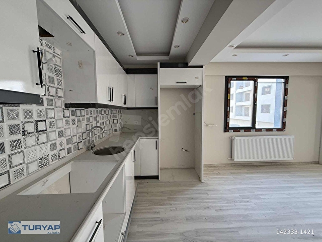 OTURUMA HAZIR YENİ BİNADA SATILIK 1+1 DAİRE FIRSATI