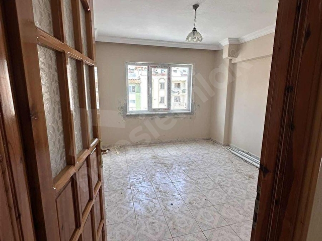ORTACA MERKEZİN TAM KALBİNDE KİRALIK 3+1 DAİRE - Görsel 6