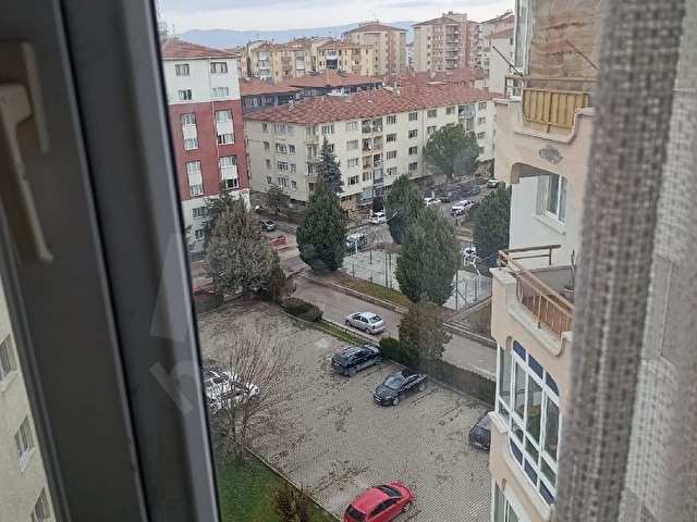 MİRAÇ EMLAKTAN AKARBAŞINDA SATILIK SİTE İÇİNDE 3+1 DAİRE - Görsel 21