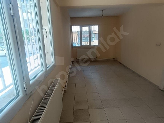 Ege Üniversitesine Yakın Kiralık 2+1 Zemin Kat Daire | Bornova - Görsel 4