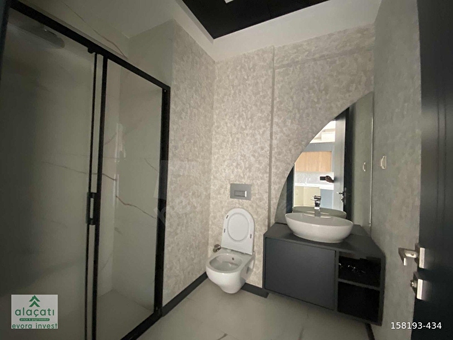 alaçatıdan İsmail Gasparalı Caddesinde kiralık 1+1 daire - Görsel 11