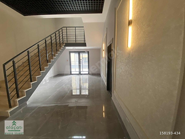alaçatıdan İsmail Gasparalı Caddesinde kiralık 1+1 daire - Görsel 20