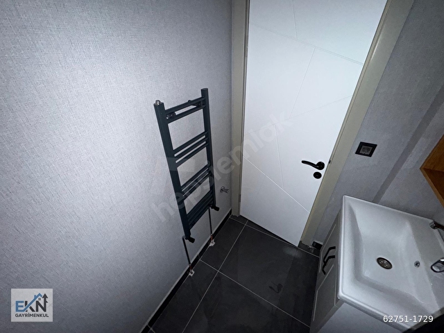 TUNALI MERKEZDE İÇİ FULL EŞYALI YENİ BİNA 1+1 KAÇMAZ FIRSAT - Görsel 25