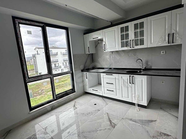 KARTEPE DE KİRALIK 2+1 ÇATI DUBLEKS DAİRE - Görsel 3